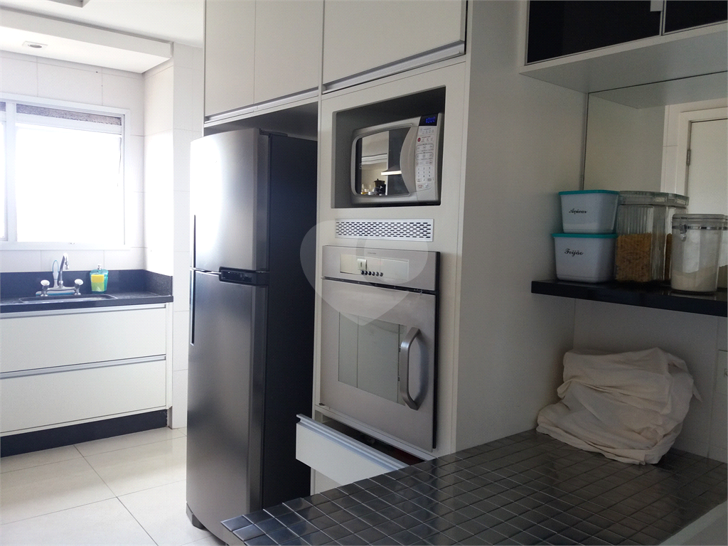 Oportunidade Apartamento Varanda Gourmet.