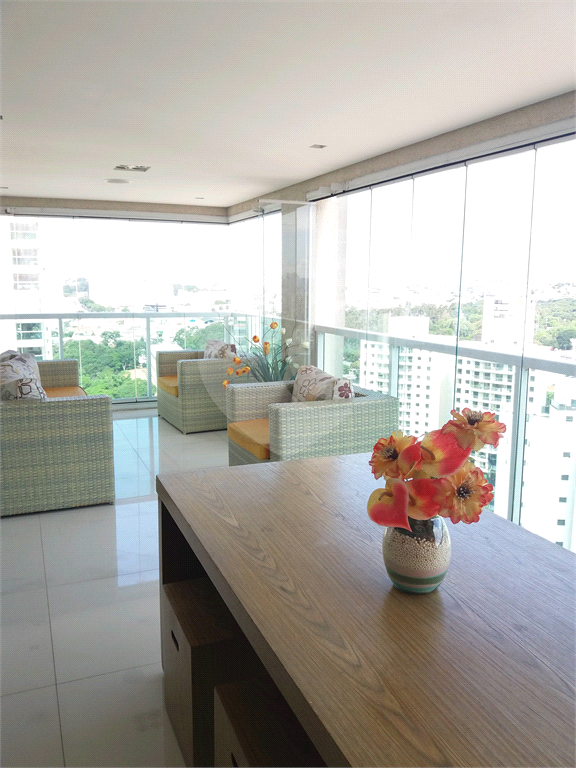 Oportunidade Apartamento Varanda Gourmet.