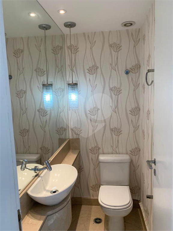 Oportunidade Apartamento Varanda Gourmet.