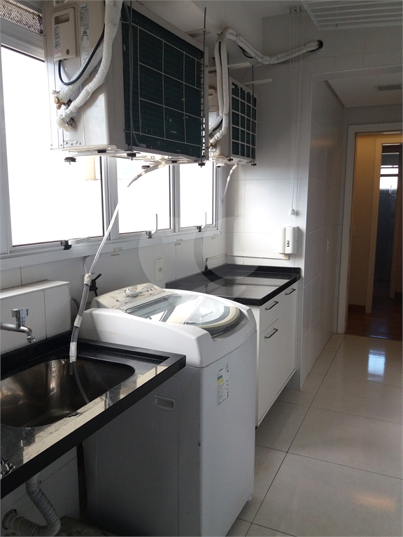 Oportunidade Apartamento Varanda Gourmet.