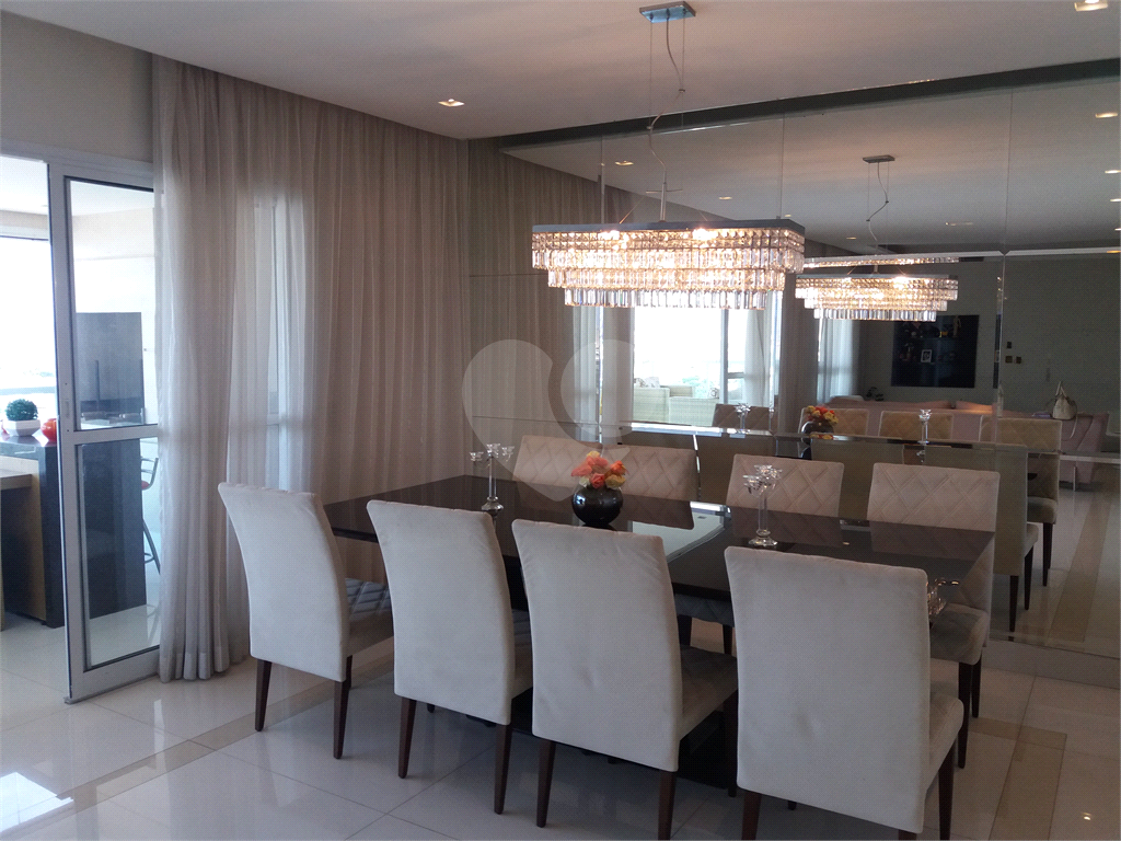 Oportunidade Apartamento Varanda Gourmet.