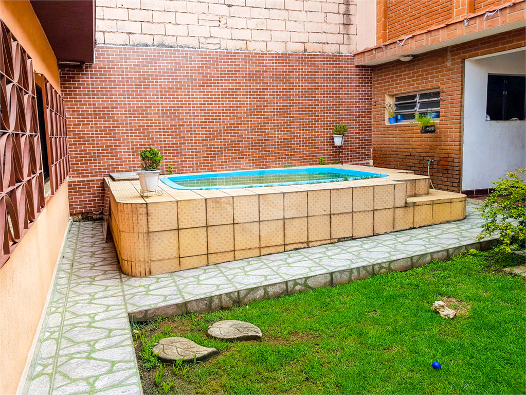 Casa Térrea á venda na Vila Nova Mazzei