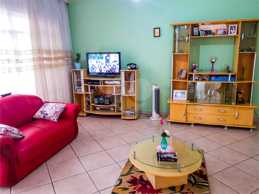 Casa Térrea á venda na Vila Nova Mazzei