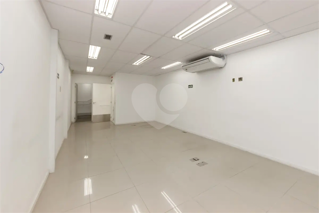 SOBRADO em VILA NOVA CONCEIÇÃO