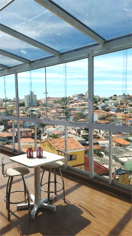 SOBRADO EM CONDOMÍNIO FECHADO NA PARADA INGLESA