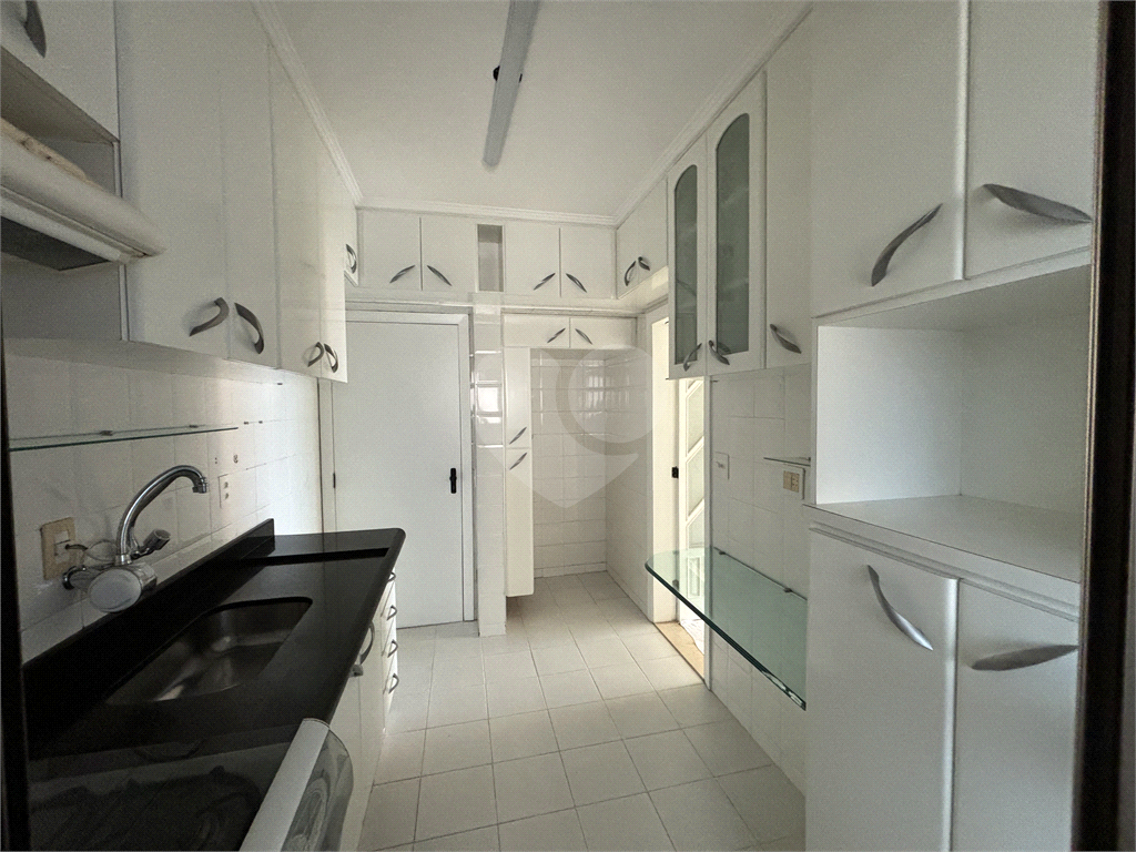 Excelente apartamento na Região de Santa Terezinha, próximo da Avenida Braz Leme,