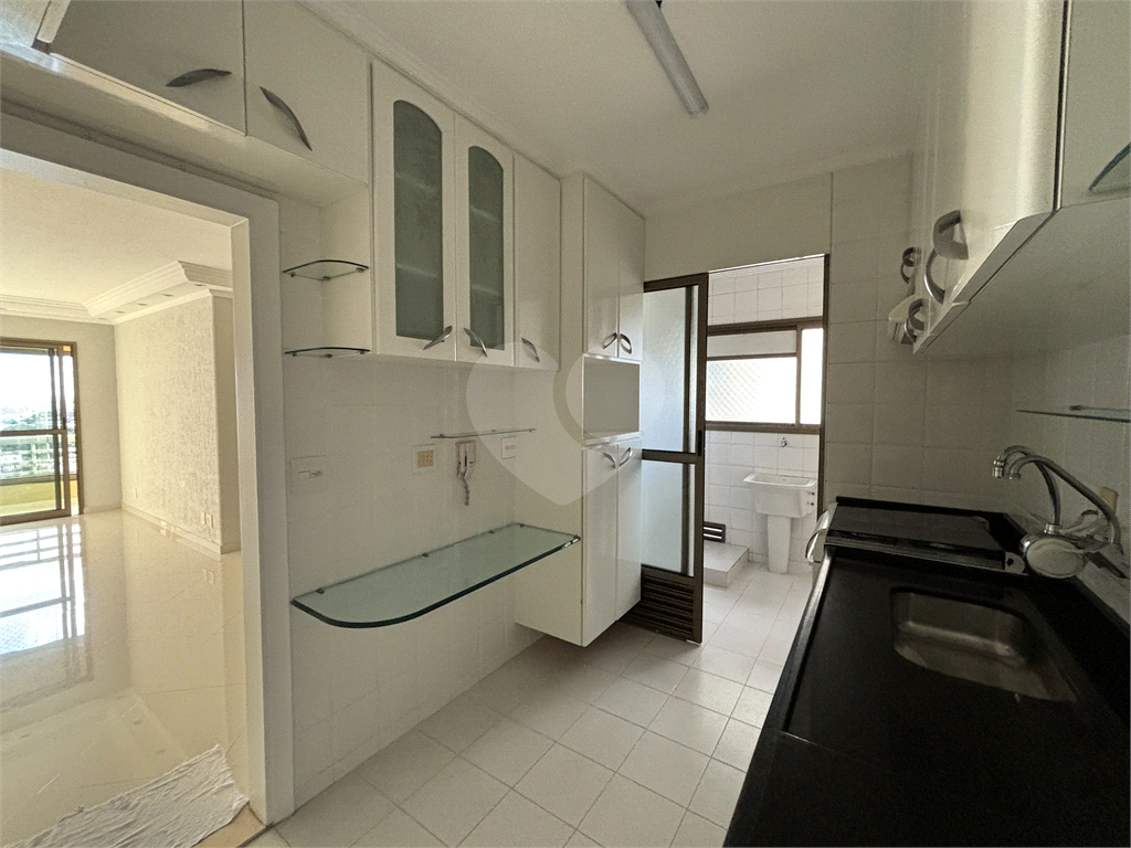 Excelente apartamento na Região de Santa Terezinha, próximo da Avenida Braz Leme,