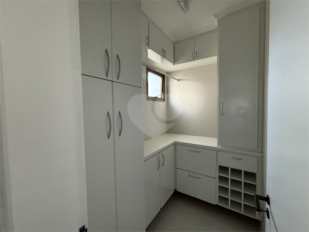 Excelente apartamento na Região de Santa Terezinha, próximo da Avenida Braz Leme,