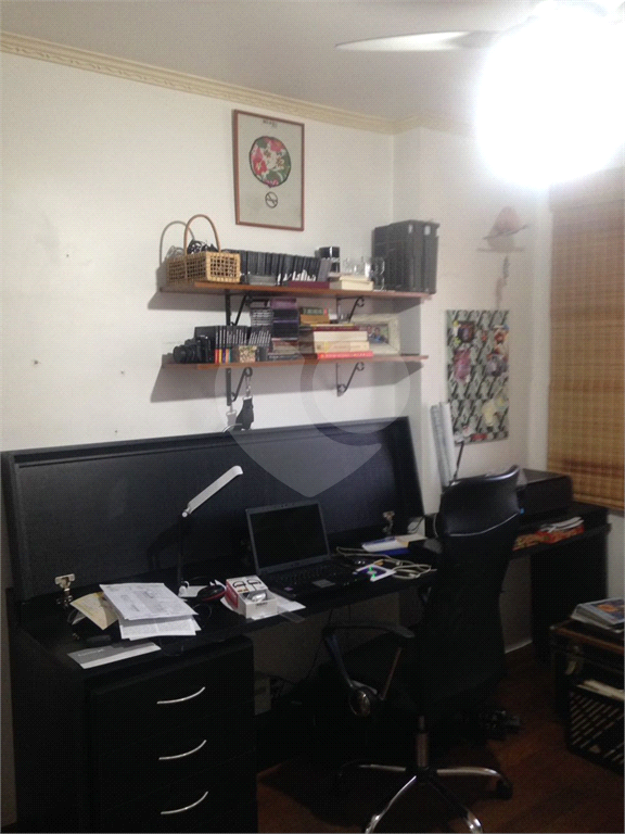 APARTAMENTO em CASA VERDE