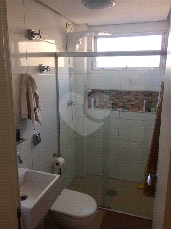 APARTAMENTO em CASA VERDE