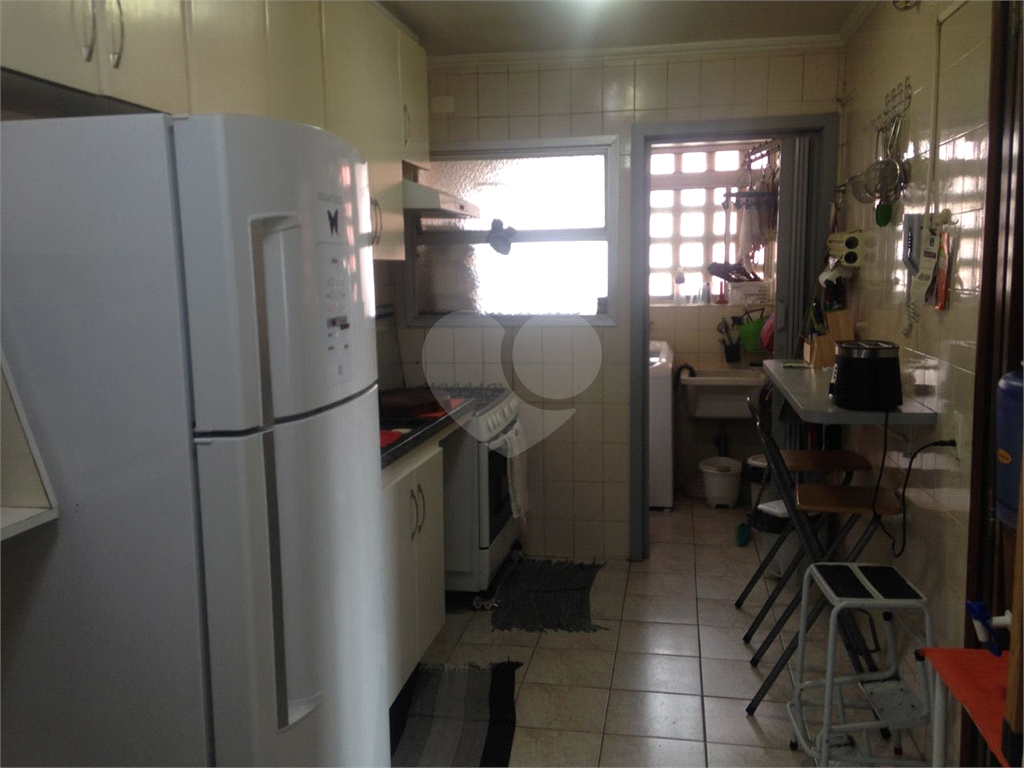 APARTAMENTO em CASA VERDE