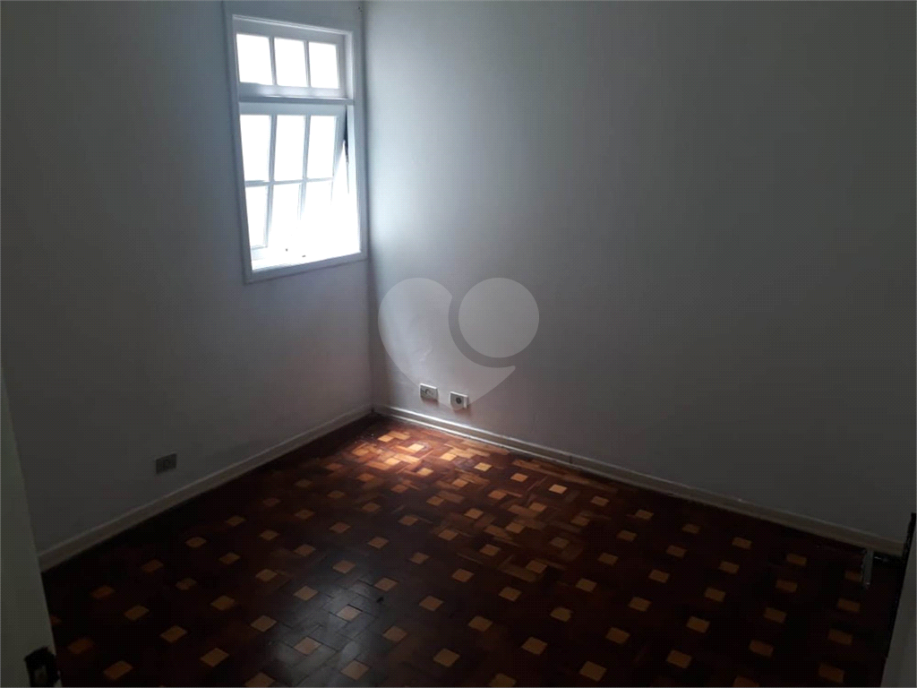 Jardim França Sobrado com bom Valor! e Localização muito Especial a 50 metros de uma linda Praça!!!