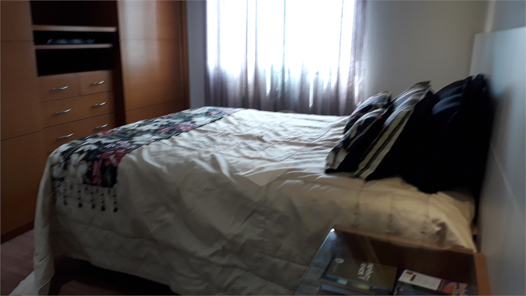 Excelente Apartamento na Rua Dr Guilherme Cristoffel.