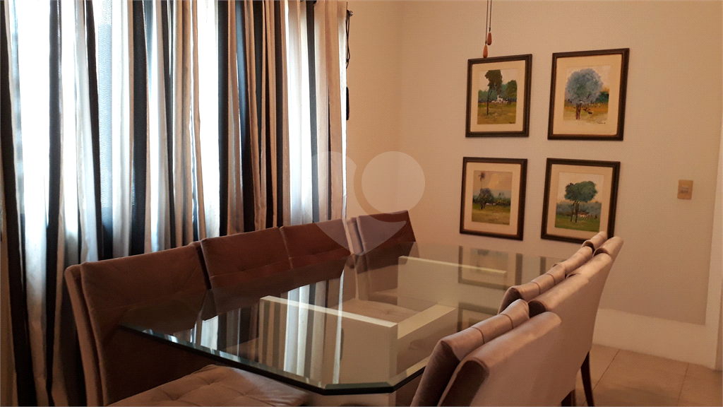 Excelente Apartamento na Rua Dr Guilherme Cristoffel.