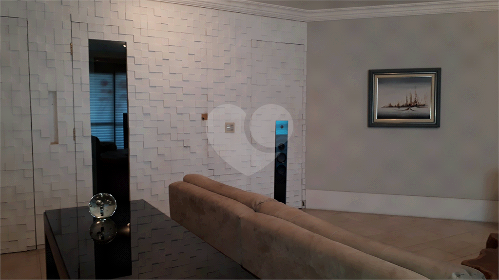 Excelente Apartamento na Rua Dr Guilherme Cristoffel.