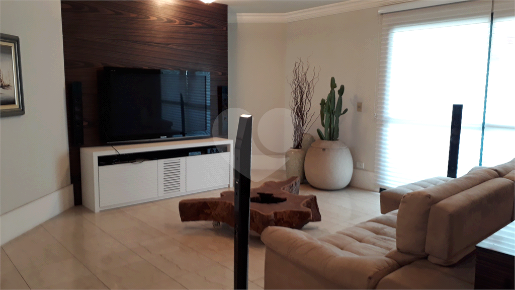 Excelente Apartamento na Rua Dr Guilherme Cristoffel.