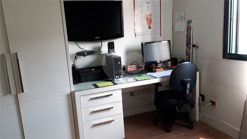 Excelente Apartamento na Rua Dr Guilherme Cristoffel.