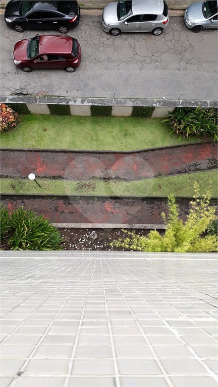 Excelente Apartamento na Rua Dr Guilherme Cristoffel.