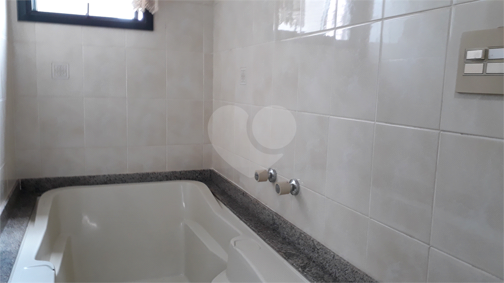 Excelente Apartamento na Rua Dr Guilherme Cristoffel.