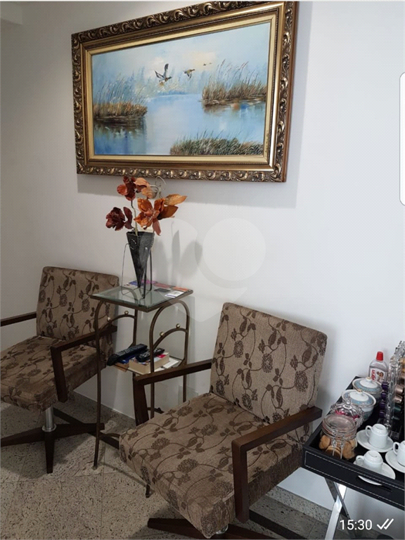 CONSULTÓRIO DENTÁRIO