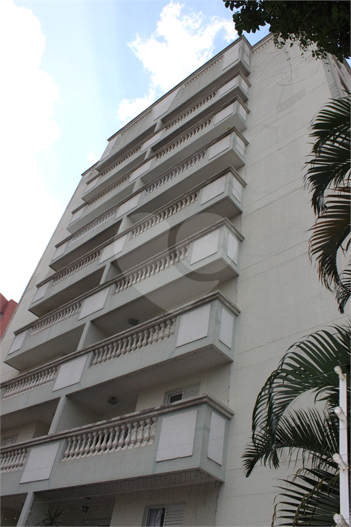 Apartamento vago com 2 vagas em ótima localização travessa da Avenida do Guacá próximo ao Shopping 