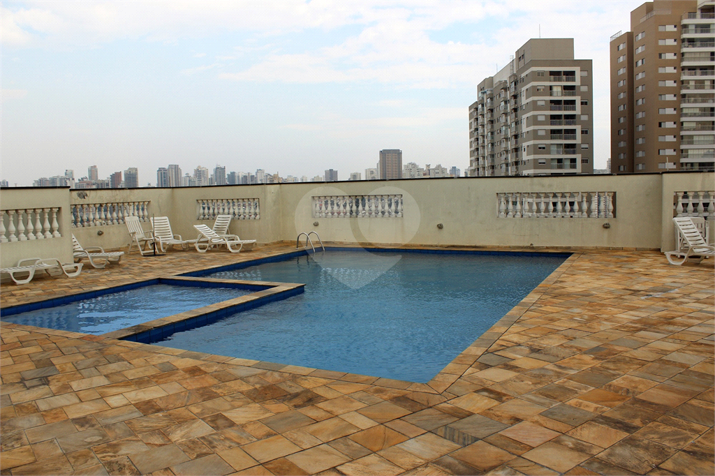 Apartamento vago com 2 vagas em ótima localização travessa da Avenida do Guacá próximo ao Shopping 