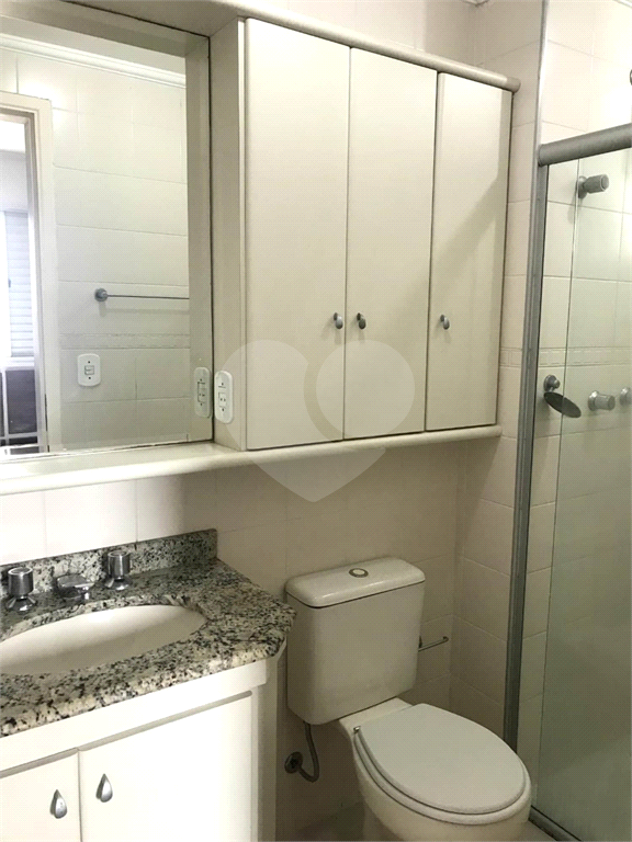 Apartamento vago com 2 vagas em ótima localização travessa da Avenida do Guacá próximo ao Shopping 