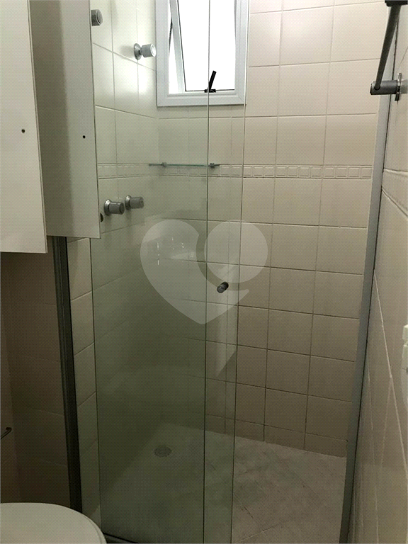 Apartamento vago com 2 vagas em ótima localização travessa da Avenida do Guacá próximo ao Shopping 