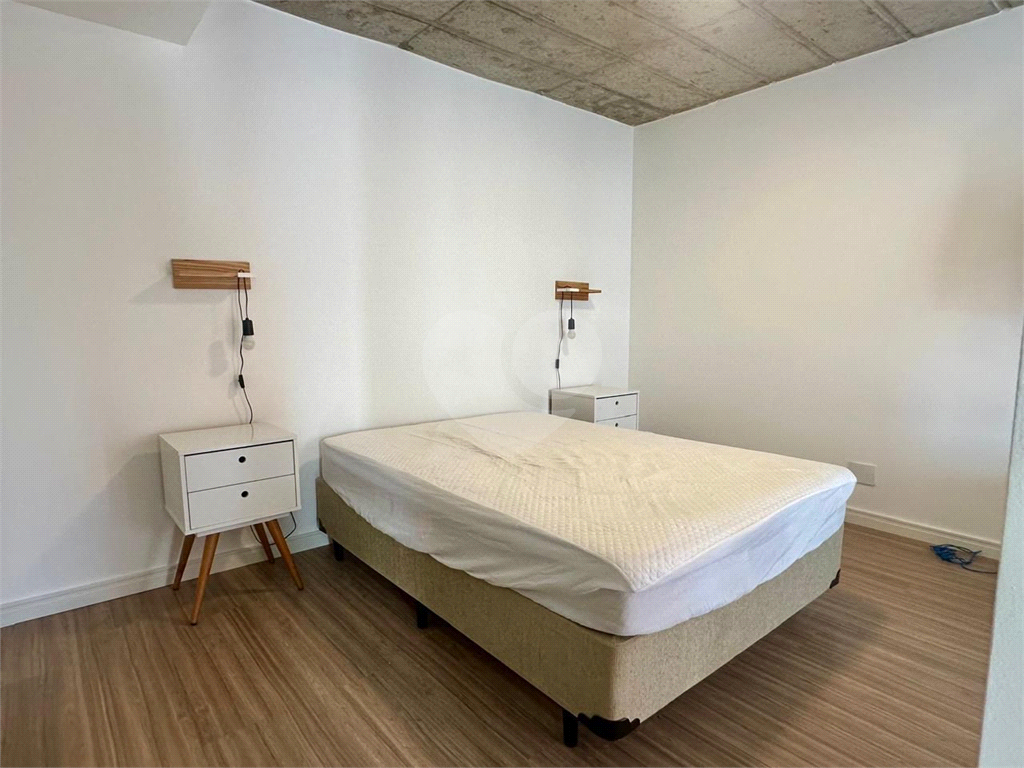 Duplex com 70m2 para alugar em Moema Índios, com 1 quarto, 1 banheiro