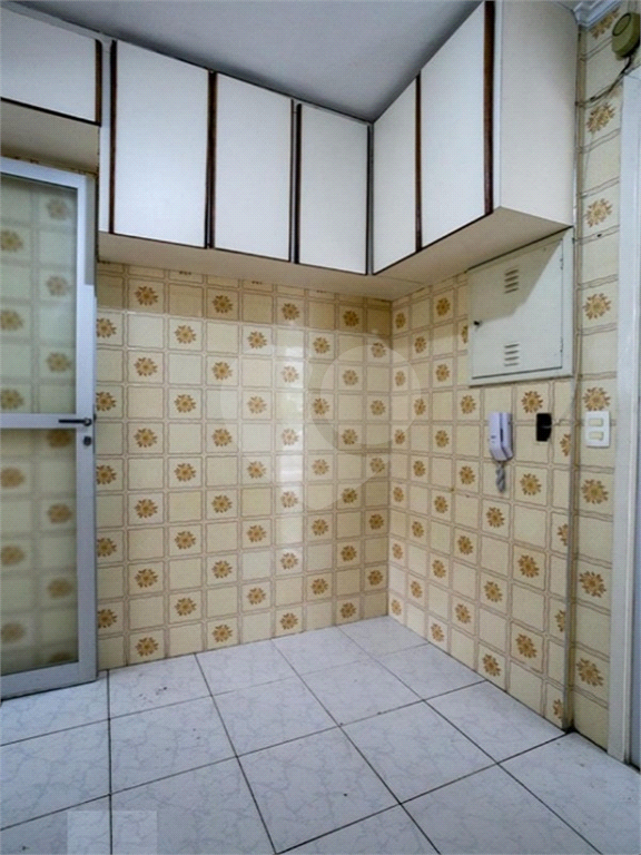 Apartamento à venda com 2 quartos, 63m² - Foto 23