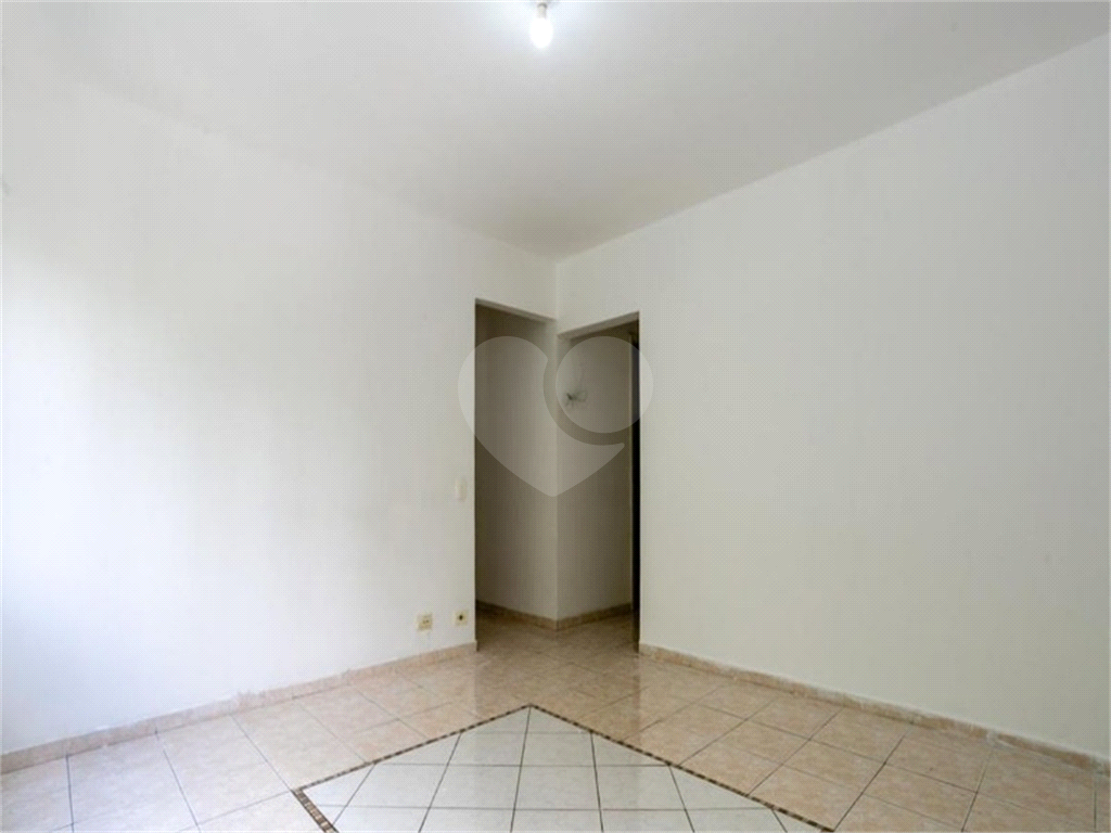 Apartamento à venda com 2 quartos, 63m² - Foto 5