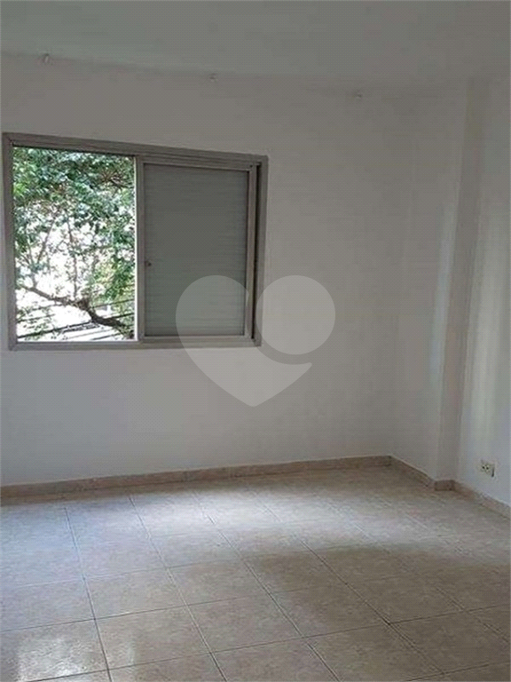 Apartamento à venda com 2 quartos, 63m² - Foto 12