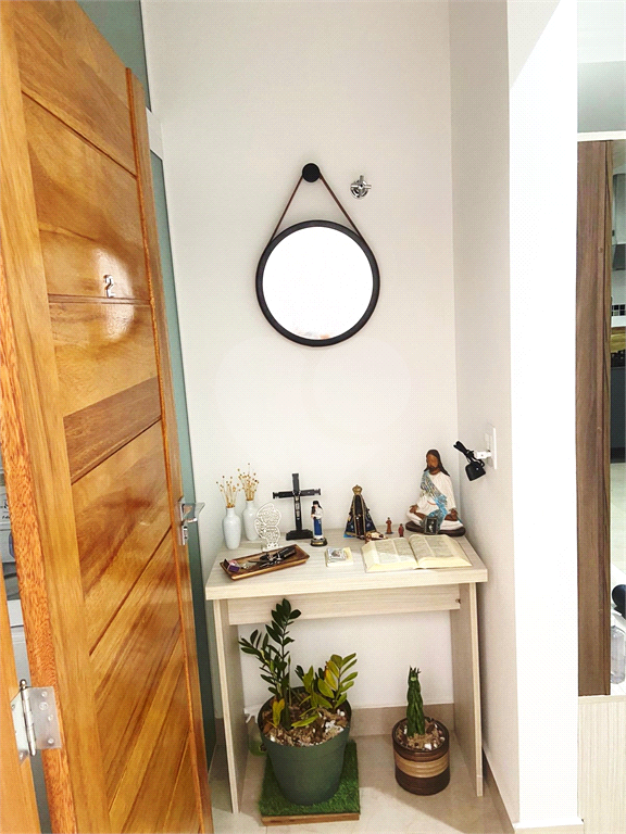Condomínio fechado de casas tipo apartamentos em obra no Jardim São Paulo. A 500 metros do Metrô