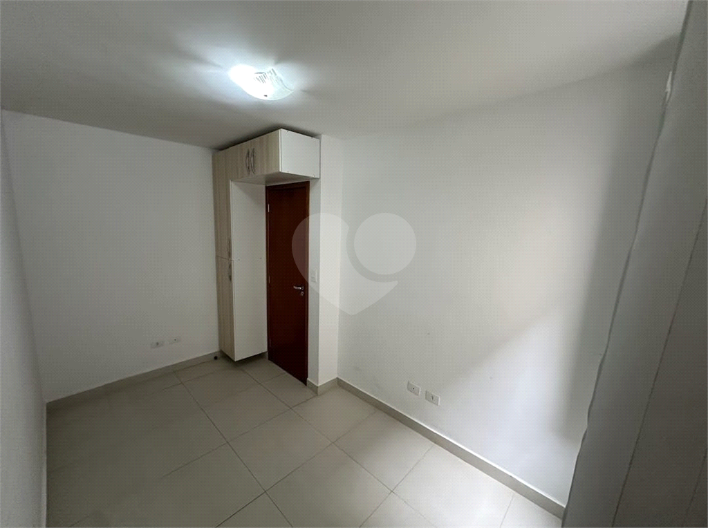 CASA EM CONDOMÍNIO FECHADO - PARQUE VITÓRIA