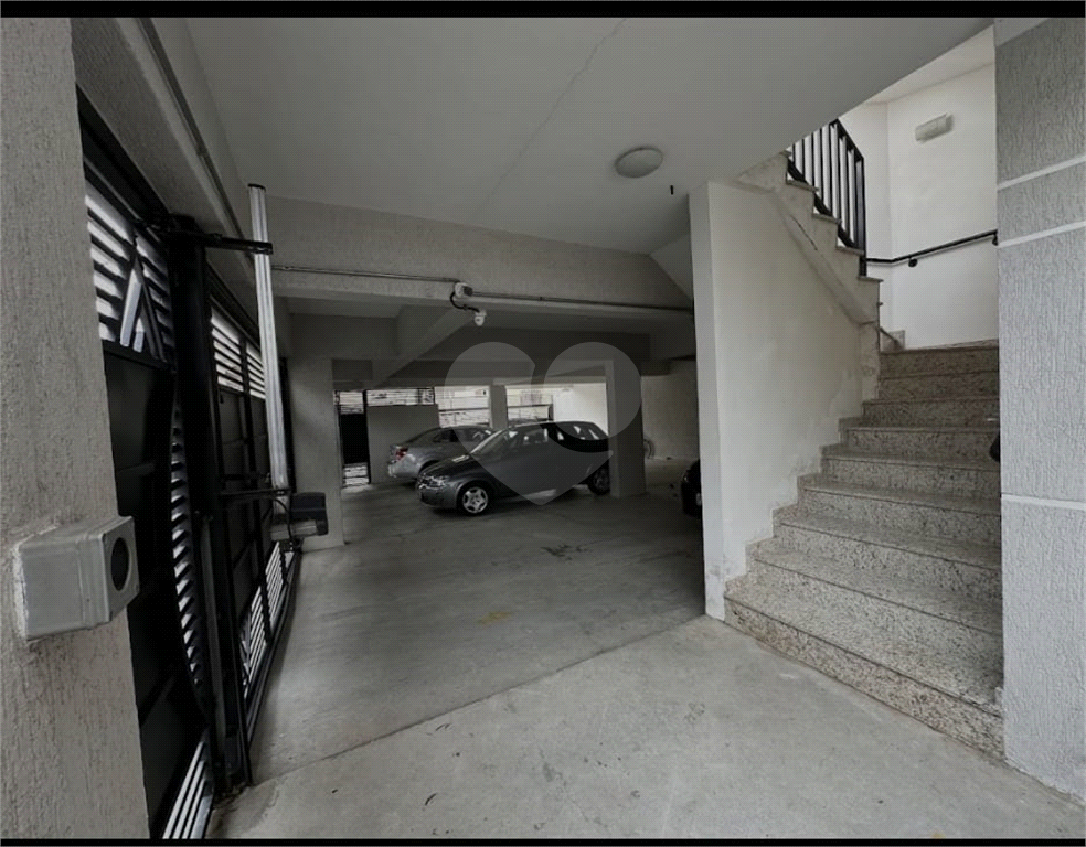 CASA EM CONDOMÍNIO FECHADO - PARQUE VITÓRIA
