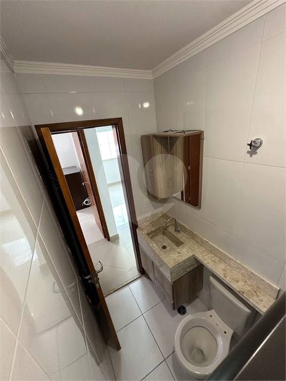 CASA EM CONDOMÍNIO FECHADO - PARQUE VITÓRIA