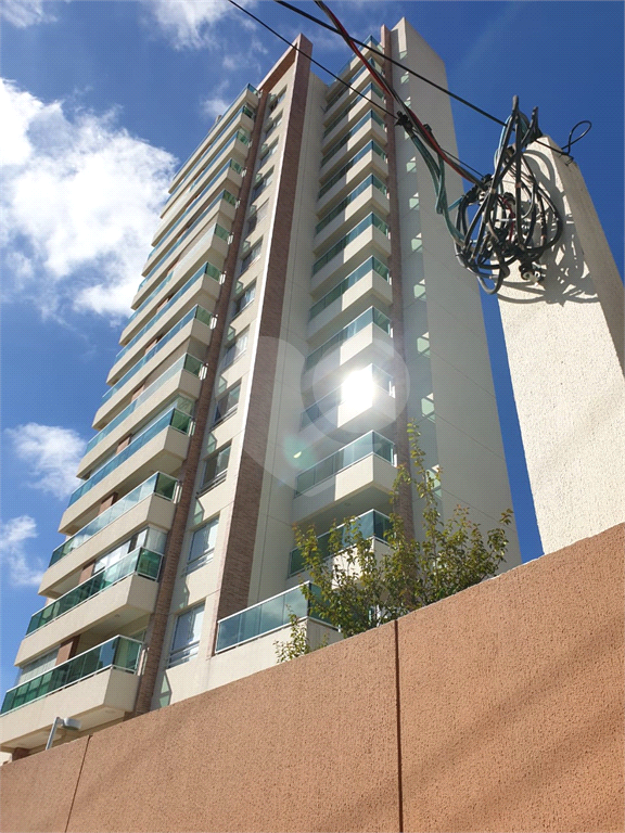 APARTAMENTO em VILA FORMOSA