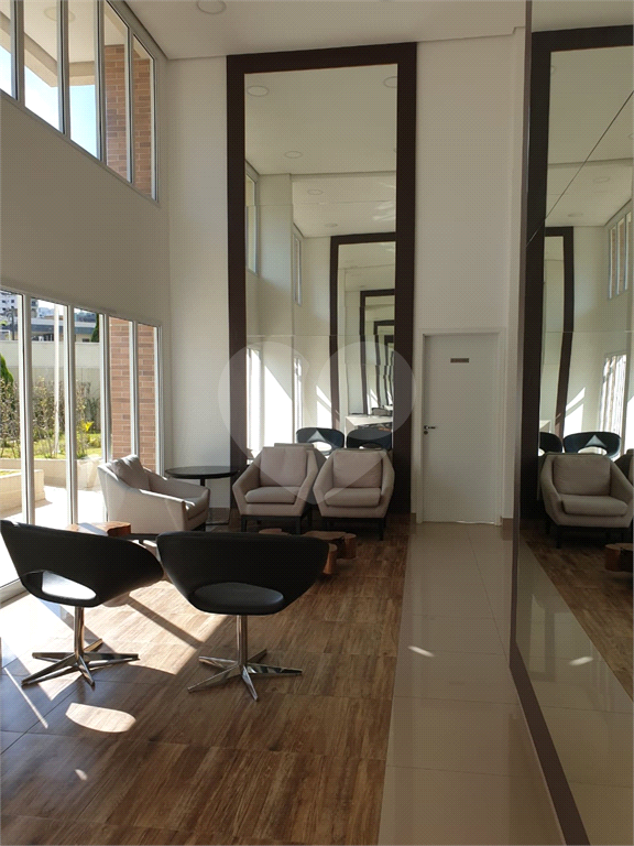 APARTAMENTO em VILA FORMOSA