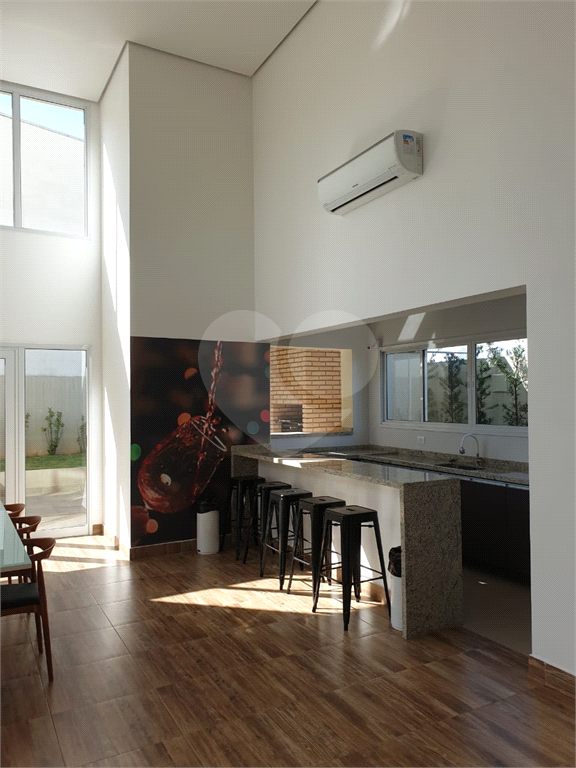 APARTAMENTO em VILA FORMOSA