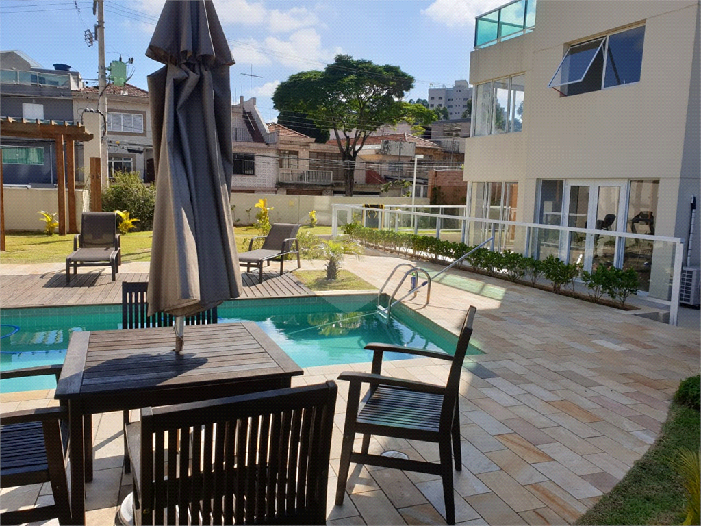 APARTAMENTO em VILA FORMOSA