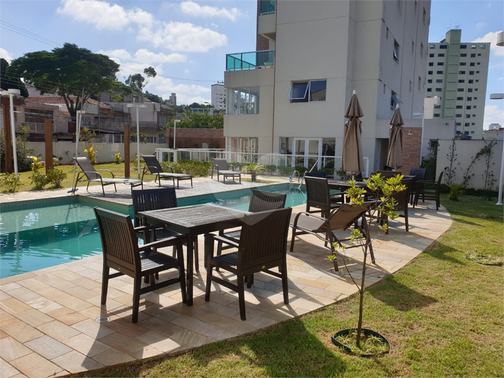 APARTAMENTO em VILA FORMOSA
