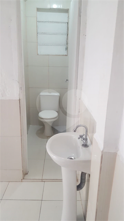 Casa à venda com 2 quartos, 200m² - Foto 17