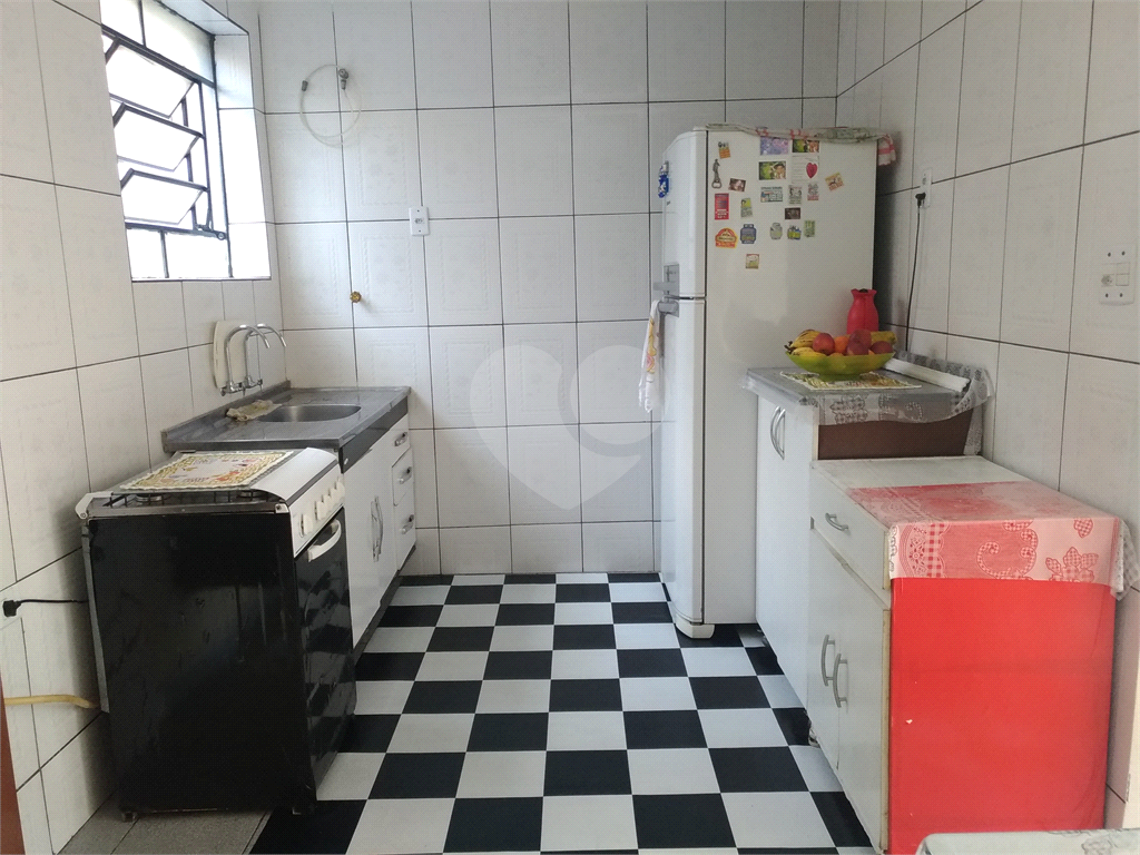 Sobrado à venda com 4 quartos, 135m² - Foto 2