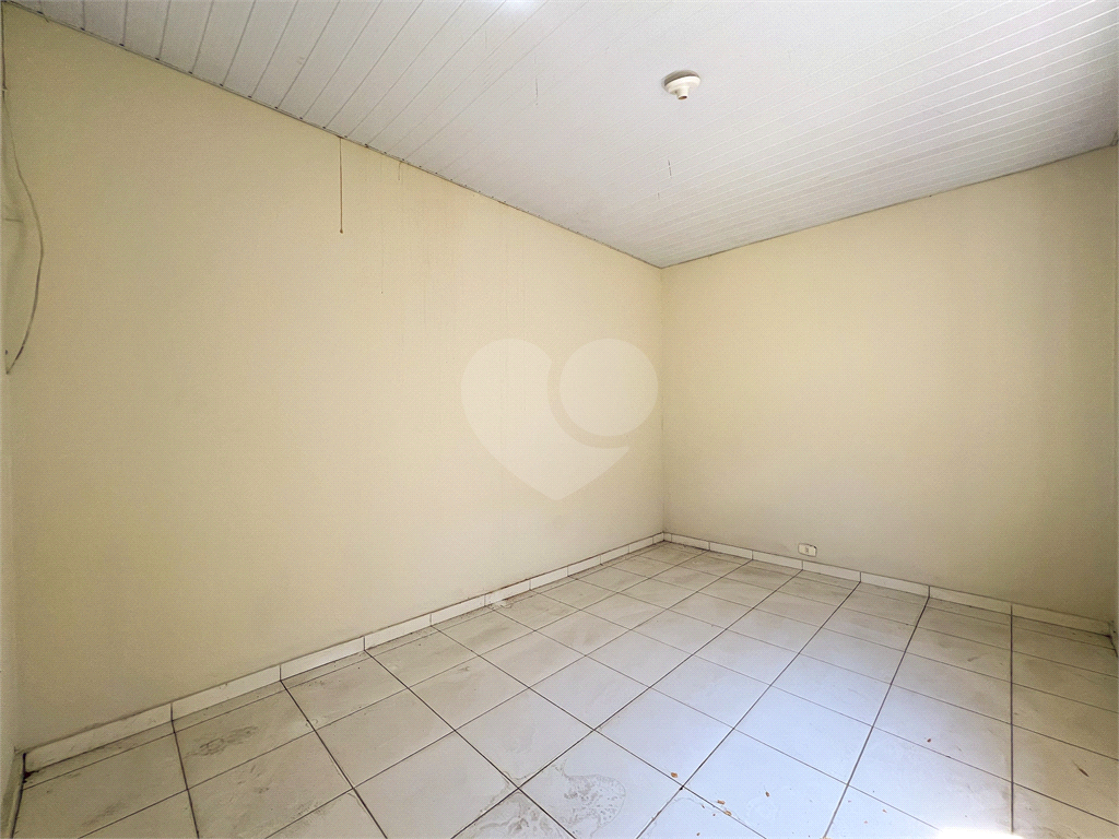 Oportunidade, sobrado em Santana com 4 dormitórios, quintal e edícula ao lado do metrô Carandiru.
