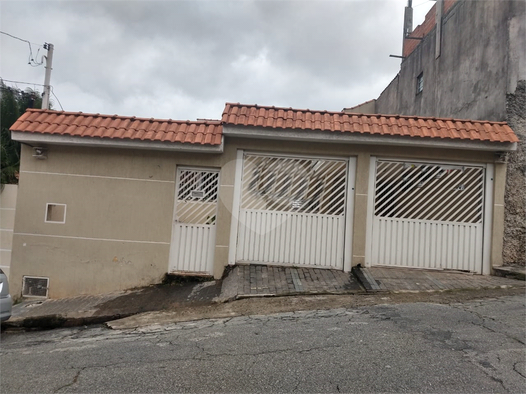 Sobrado Duplex na Casa Verde. Próximo a Avenida Engenheiro Caetano Álvares.