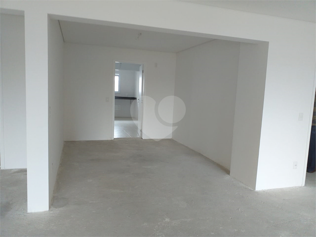 Alto de Santana - Apto Alto padrão - 205,00 m2  -Novo -Contra piso, andar alto - 4 Suítes - 3 vagas