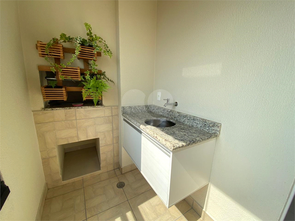 Apartamento à venda em Santana com 3 quartos