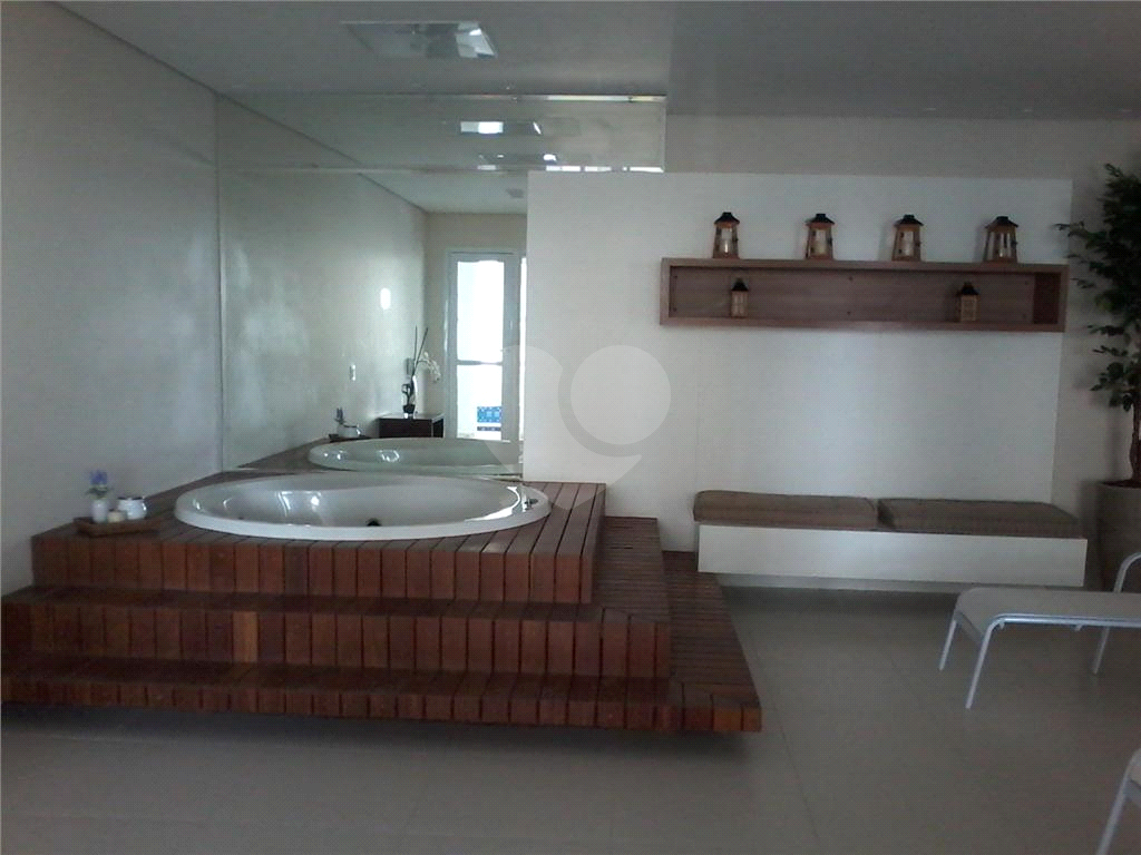 APARTAMENTO em JABAQUARA