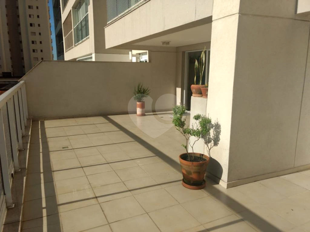 APARTAMENTO em JABAQUARA