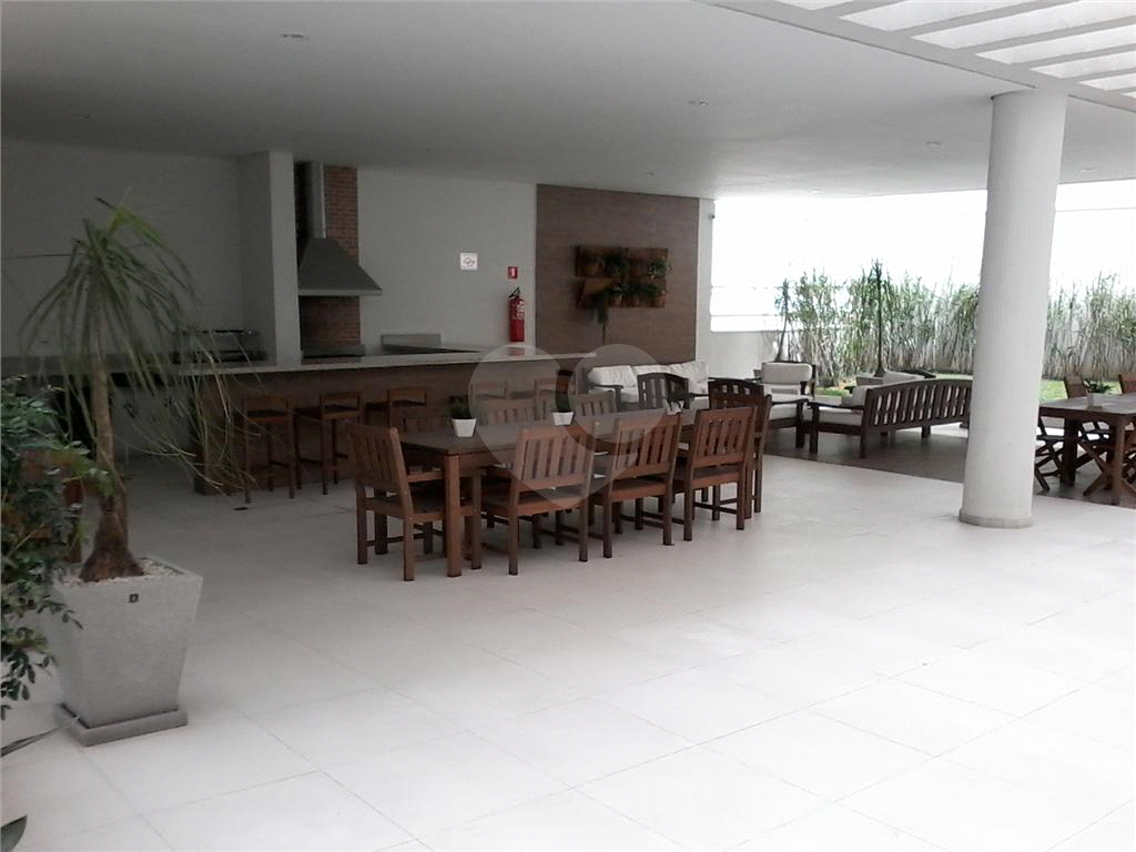 APARTAMENTO em JABAQUARA